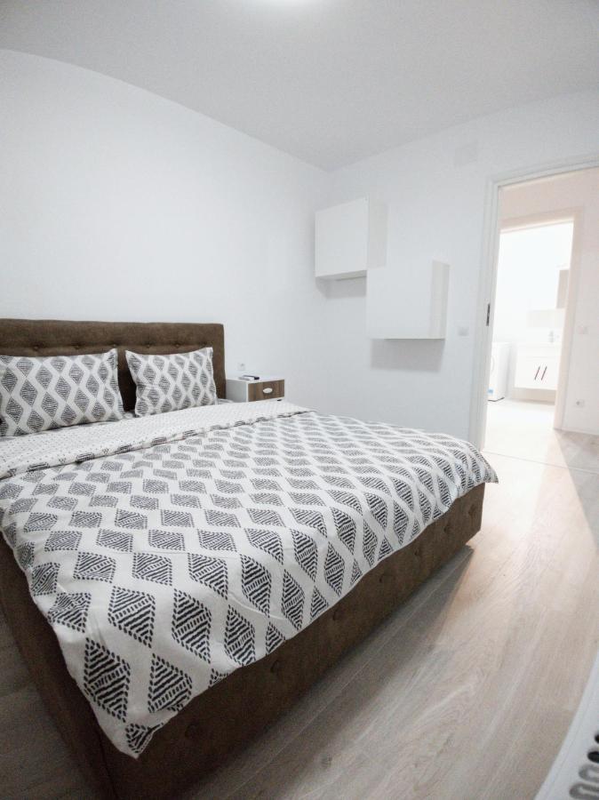 Apartament Ghencea Residence 158 Floor 7 บูคาเรสต์ ภายนอก รูปภาพ