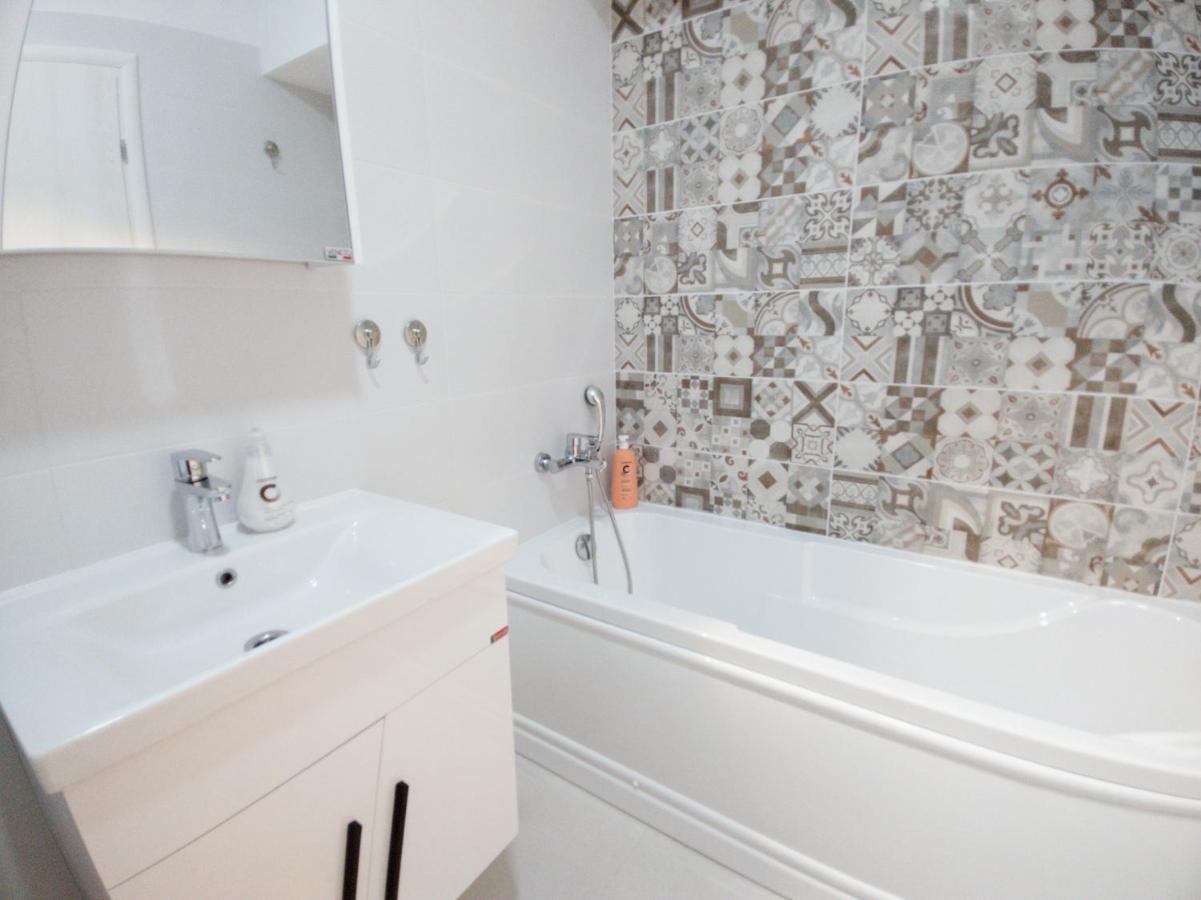 Apartament Ghencea Residence 158 Floor 7 บูคาเรสต์ ภายนอก รูปภาพ